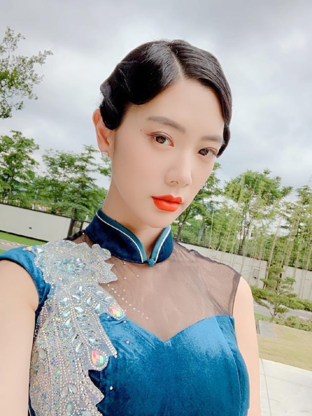 成人视频 最新4